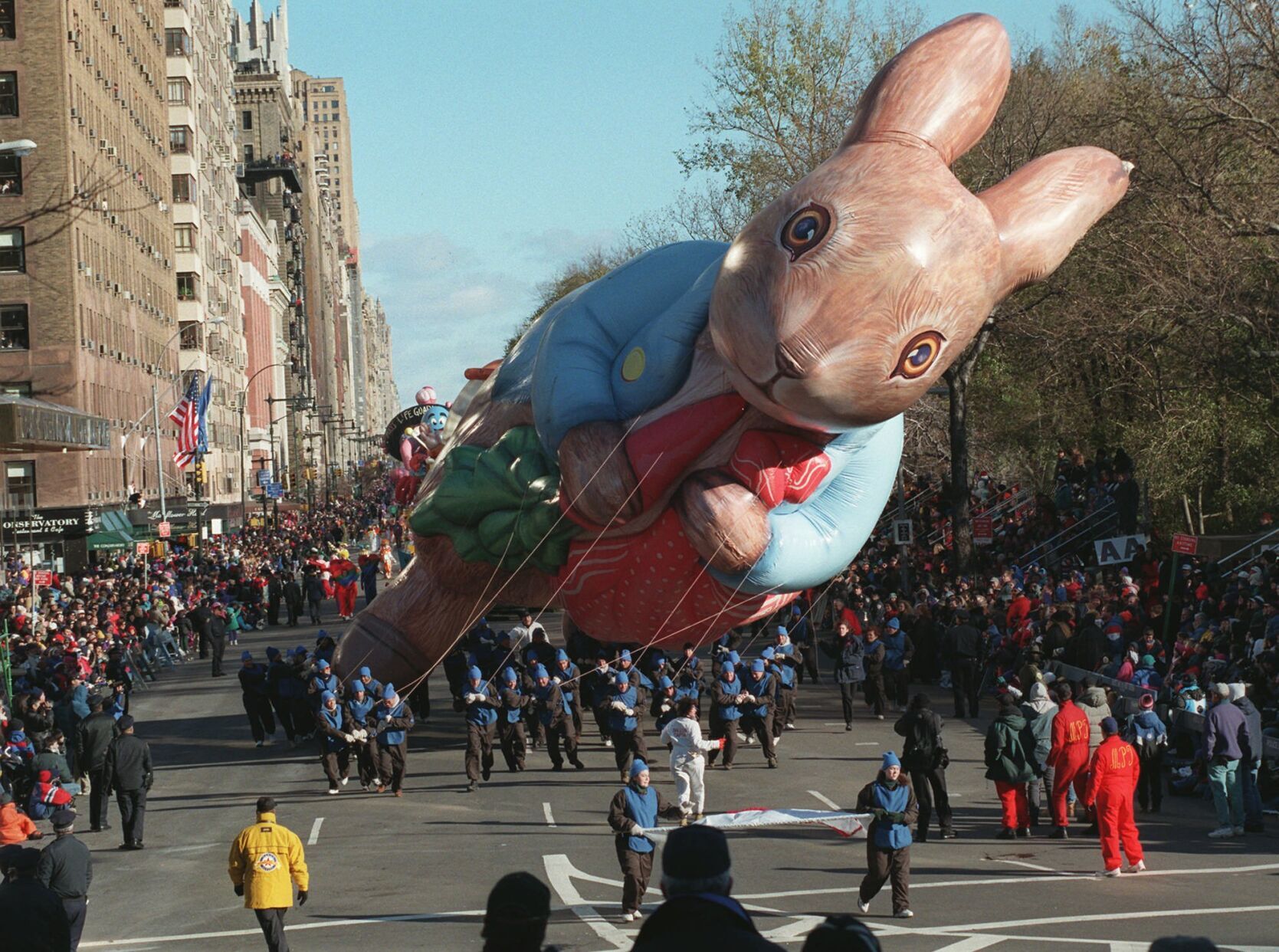 1997 PETER RABBIT